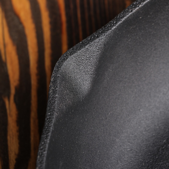 Сковорода чугунная 26x6 см, с двумя сливами