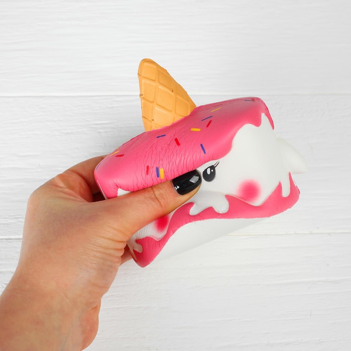 Мялка сквиши "Тортик" с рожком