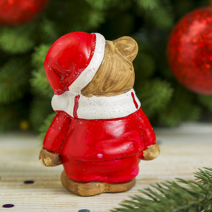 Сувенир керамика "Мишка в шарфике и красном колпаке" 9,5х7,5х7,7 см