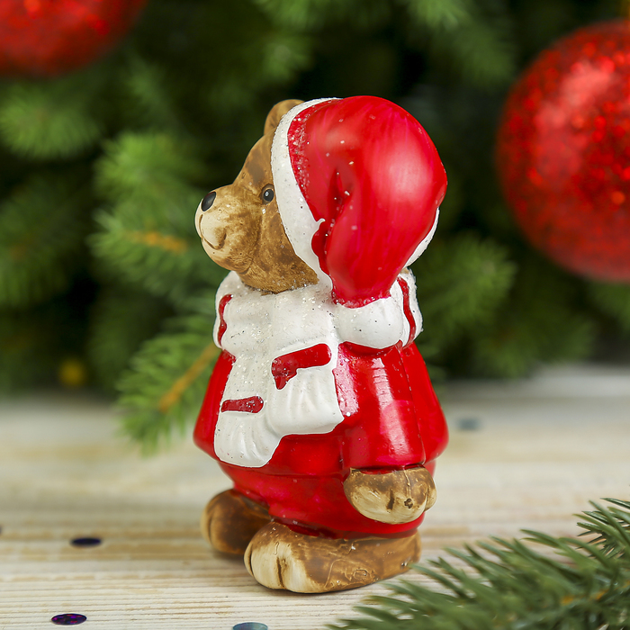 Сувенир керамика "Мишка в шарфике и красном колпаке" 9,5х7,5х7,7 см