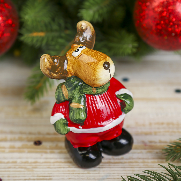 Сувенир керамика "Толстый лосик в зелёном шарфике" 9х6,5х5 см