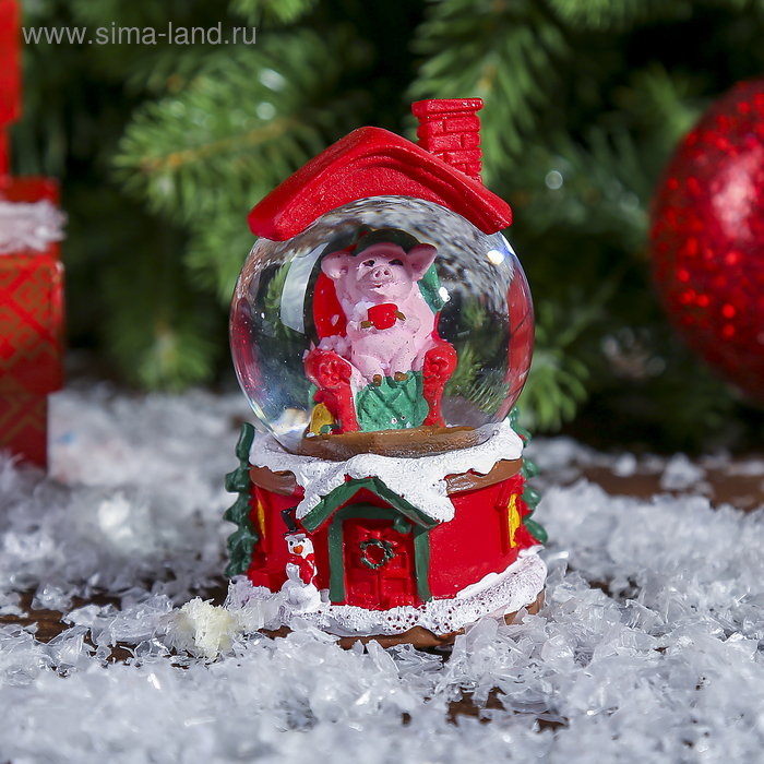 

Сувенир полистоун водяной шар "Поросёнок в кресле. Новогодние каникулы" d=4,5 см