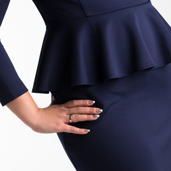 Платье женское с баской, размер 54, цвет тёмно-синий