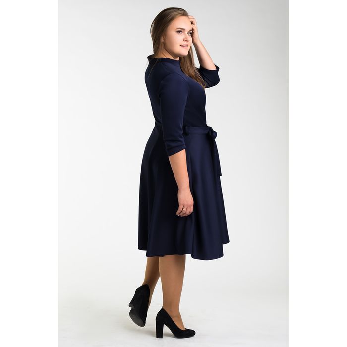 Платье женское с поясом, размер 52, цвет тёмно-синий
