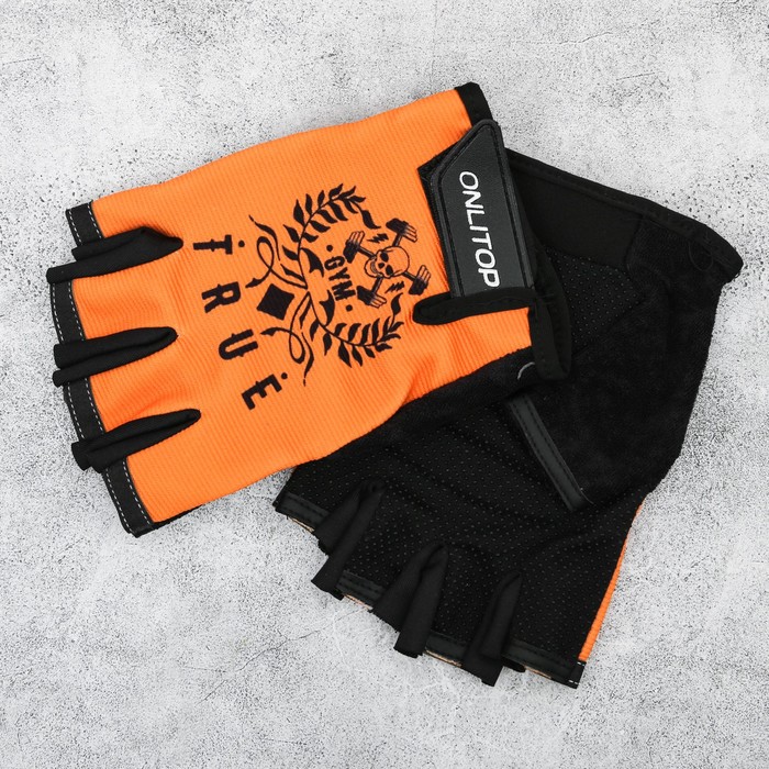 Набор "True", перчатки 11 х15 х1 см, шейкер 600 мл