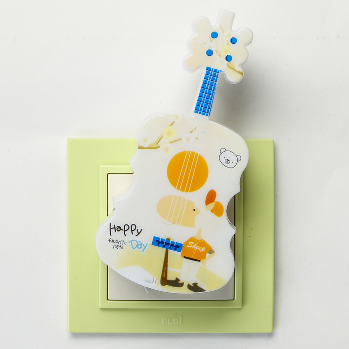 Ночник пластик "Гитара" LED МИКС 6х5х11,2 см