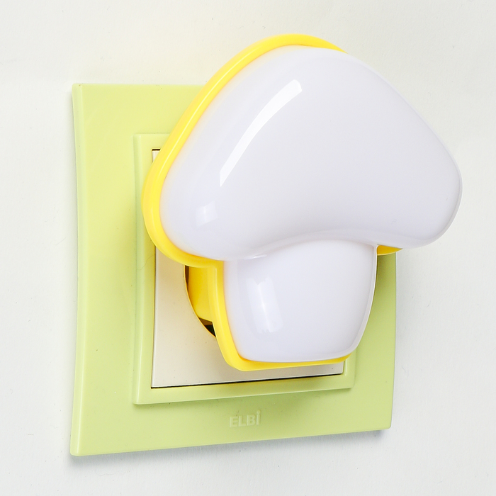 Ночник пластик "Гриб" LED МИКС 8х3,2х7,5 см