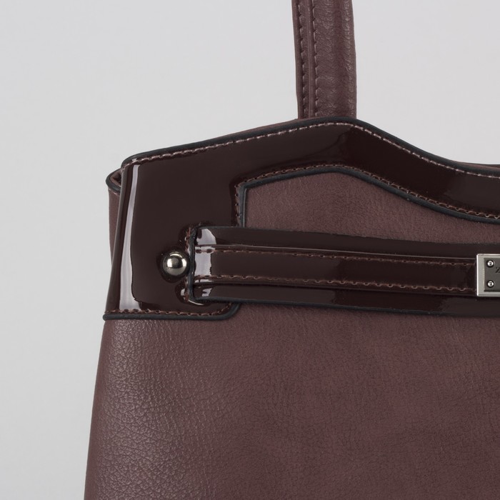 Сумка женская, отдел с перегородкой на молнии, 2 наружных кармана, цвет пудровый