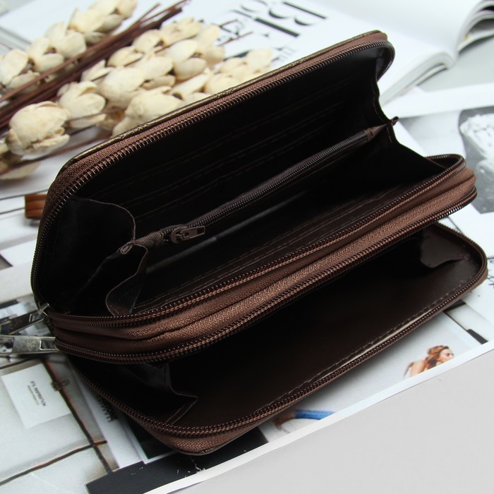 Кошелёк женский, 4 отдела на 2 молниях, для карт, для монет, с ручкой, цвет коричневый