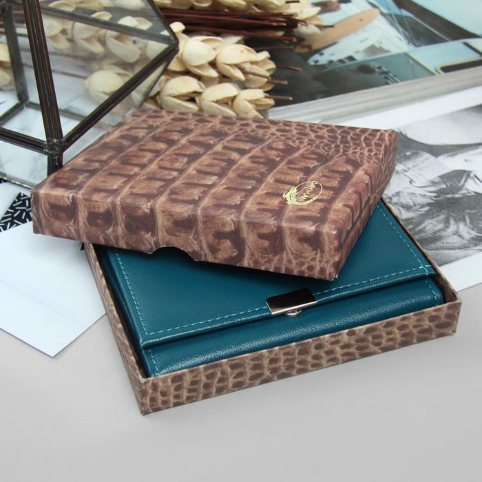 Кошелёк женский, 2 отдела, для карт, матовый бирюзовый