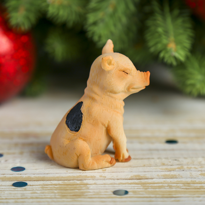 Сувенир полистоун "Поросёнок Харитон в пятнышку" цветной МИКС 5,5х5х3,5 см