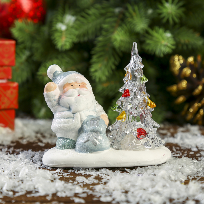 Сувенир керамика световой "Дедушка Мороз с мешком подарков у ёлочки" 8х9х5 см