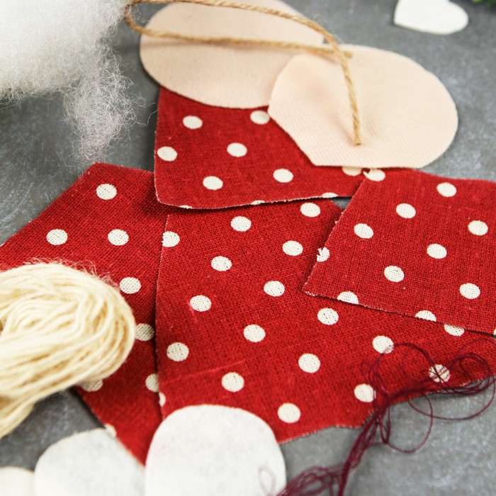 Набор для создания подвесной елочной игрушки из фетра "Ангел"