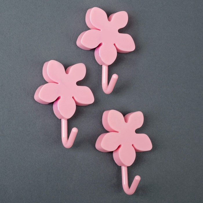 Набор крючков на липучке "Листочки" 3 шт, форма МИКС