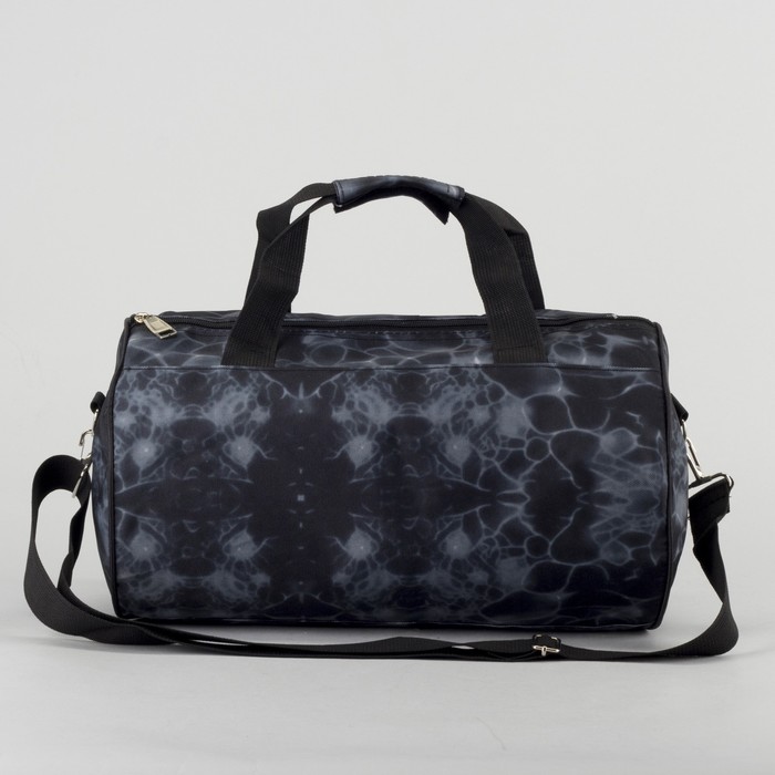 Сумка спортивная «Матрица», отдел на молнии, длинный ремень, цвет чёрный