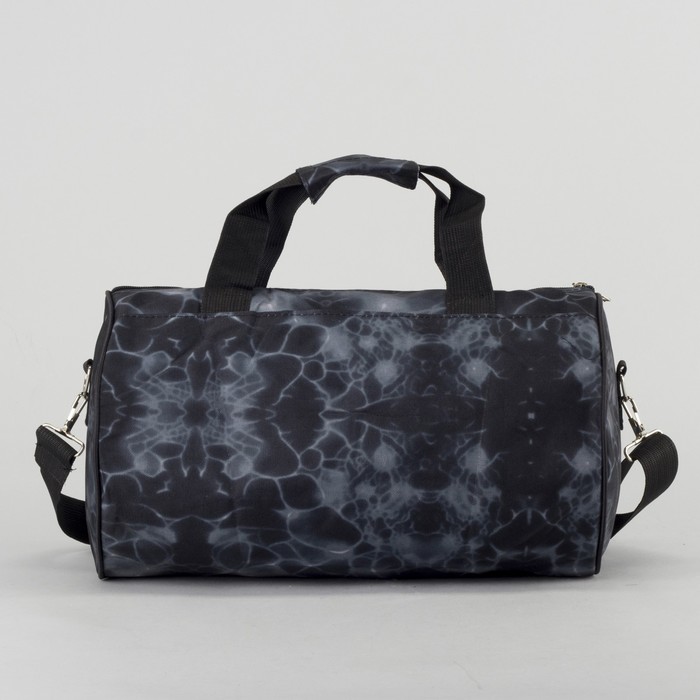 Сумка спортивная «Матрица», отдел на молнии, длинный ремень, цвет чёрный