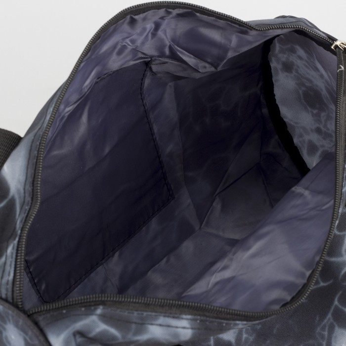 Сумка спортивная «Матрица», отдел на молнии, длинный ремень, цвет чёрный