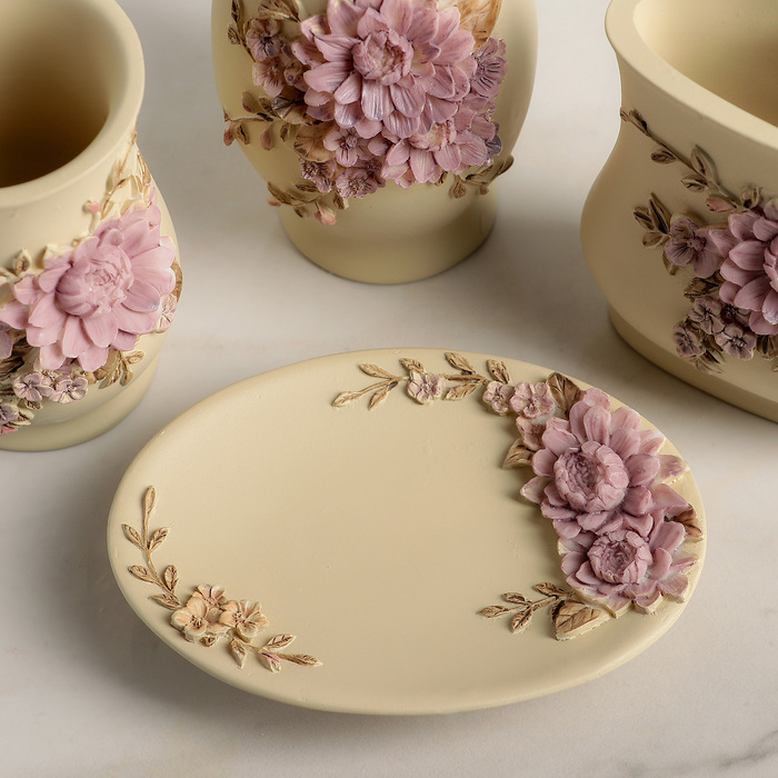 Набор для ванной "Астра" 4 предмета: мыльница, дозатор для мыла, 2 стакана