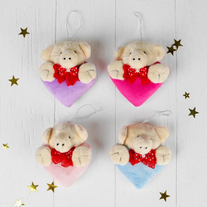 Мягкая игрушка-подвеска "Хрюша с бантиком" сердечко цвета МИКС