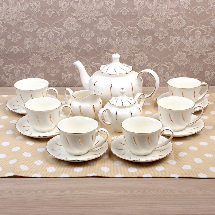 Сервиз чайный 15 пр "Диана" 6 чашек 200мл, 6 блюдец, чайник 1л, мол. 0,2л, сахарница УЦЕНКА