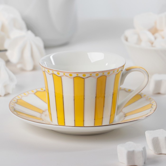 Чайная пара "Гастроли" чашка 180 мл, блюдце 14.8 см, цвет желтый