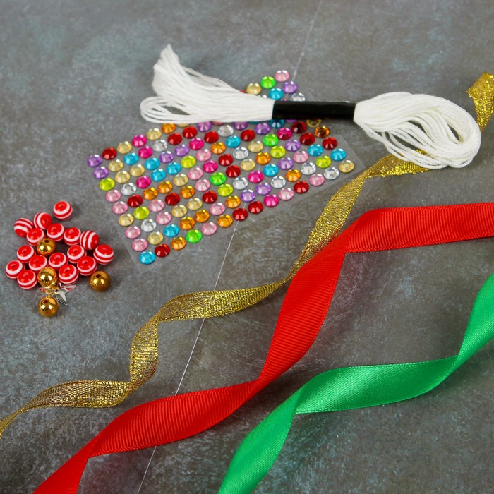 Набор для создания подвесок из лент "Снежинка, елочка, Дед Мороз", 3 в 1