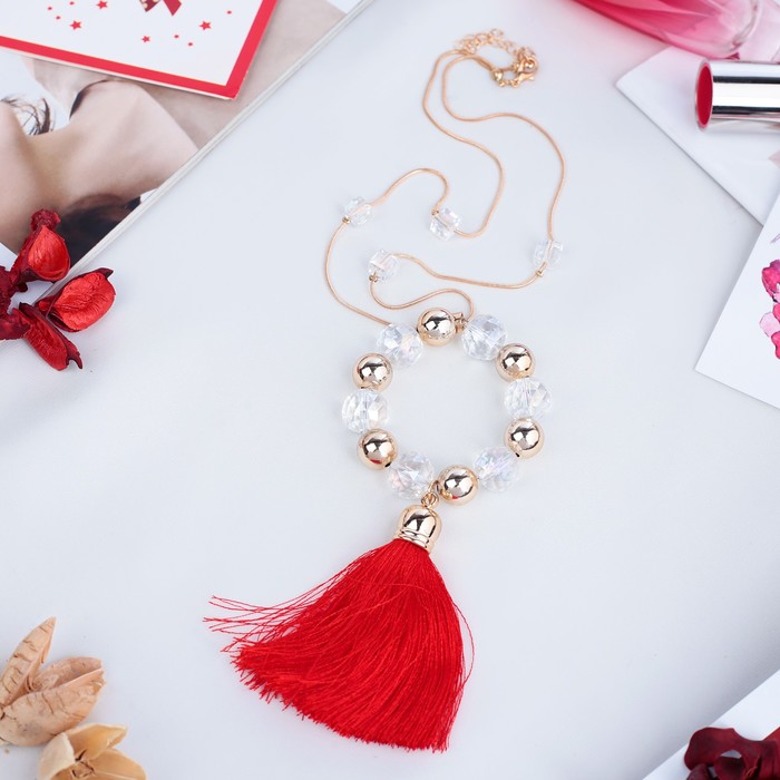 Кулон "Кисть с кругом" бусины, цвет красный в золоте, 50 см