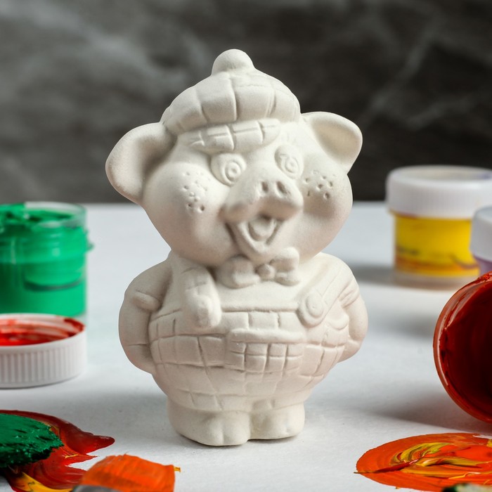 Статуэтка "Свинка-мальчик №2"