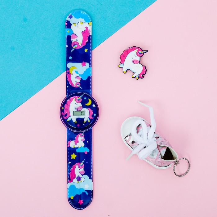 Набор часы наручные, значок, брелок "Единорог"