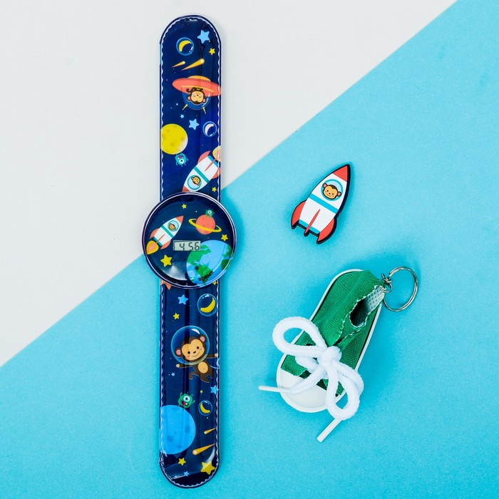 Набор часы наручные, значок, брелок "Космос"