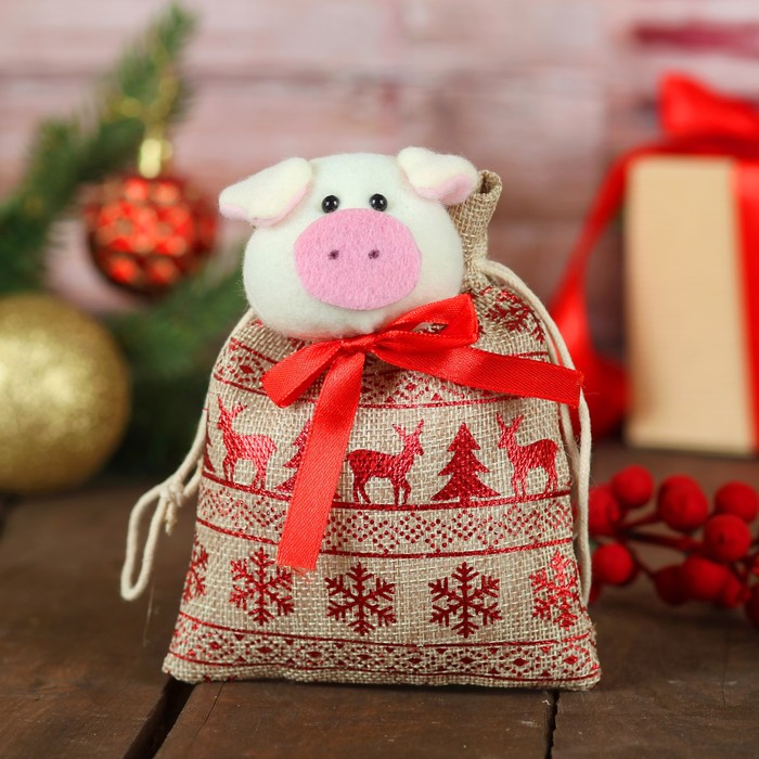 Мешок для подарков "Хрюша" с красным орнаментом, вместимость 100 г