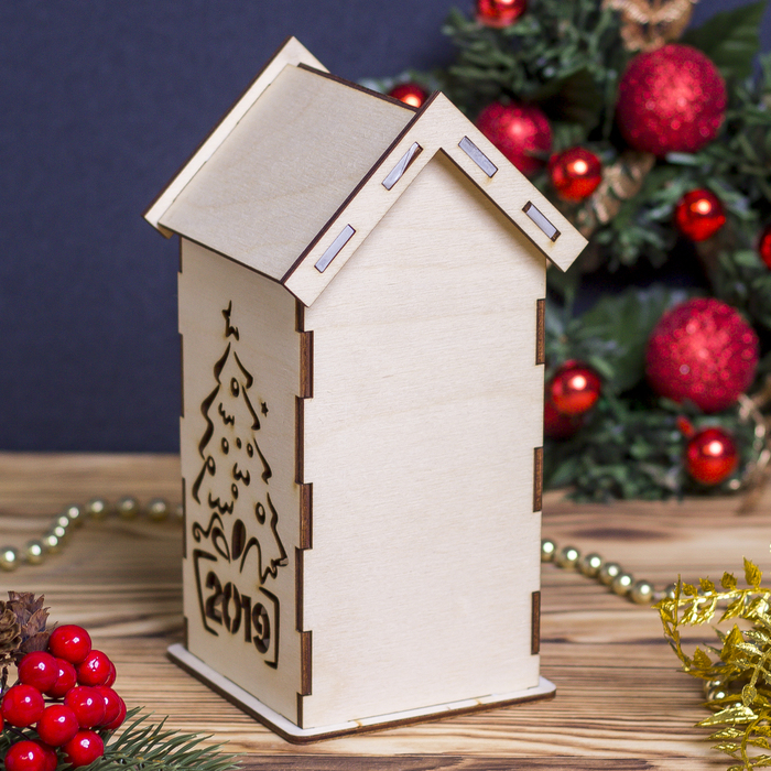 Чайный домик для декора "Поросенок с елочкой" из фанеры, набор 9 деталей 10х9х19 см