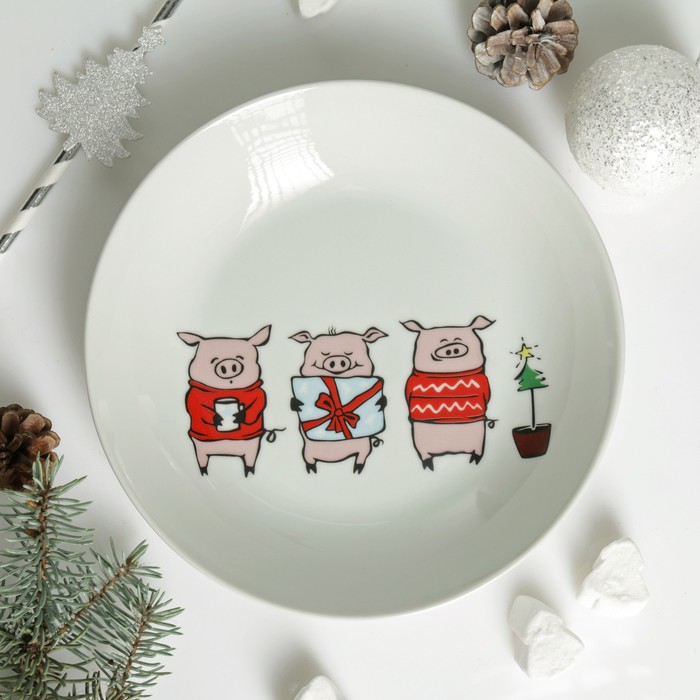 Тарелка глубокая "Три поросёнка" 20 см