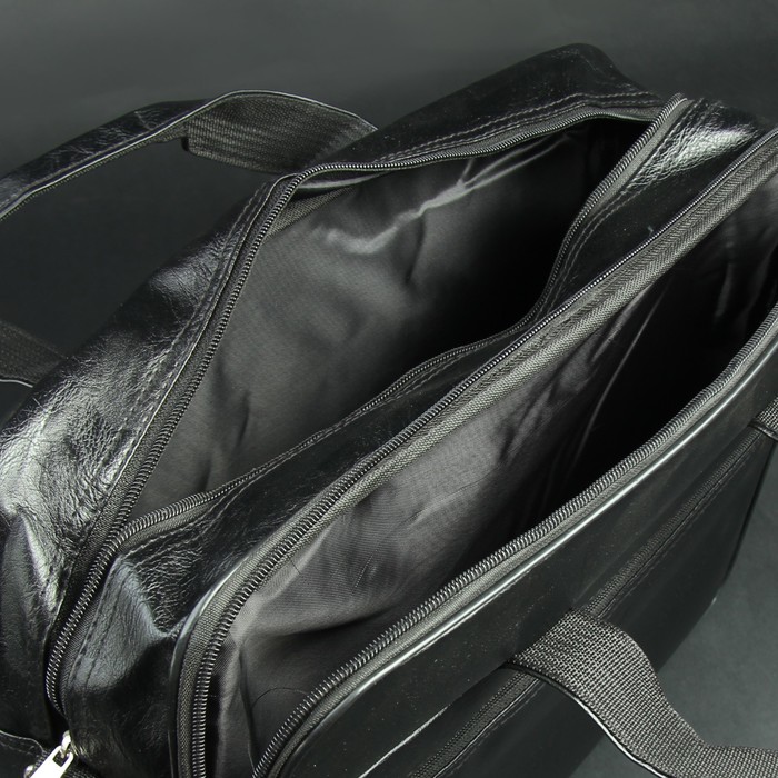 Сумка мужская, 2 отдела на молниях, 2 наружных кармана, длинный ремень, цвет чёрный