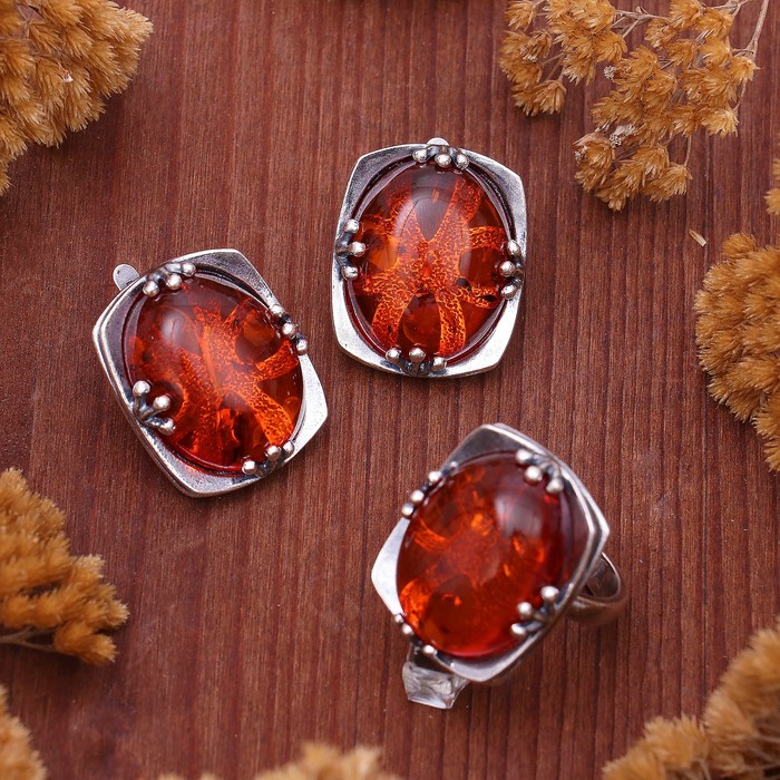 Гарнитур посеребрение 2 предмета:серьги, кольцо "Янтарь" латте, цвет коричневый, 18 р-р