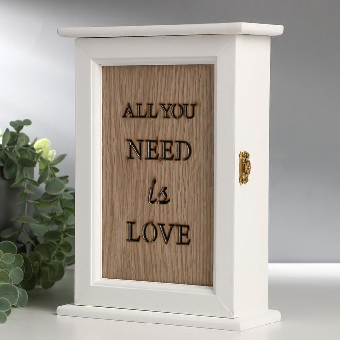 Ключница дерево 6 крючков "All you need is love" 24,5х18х7 см