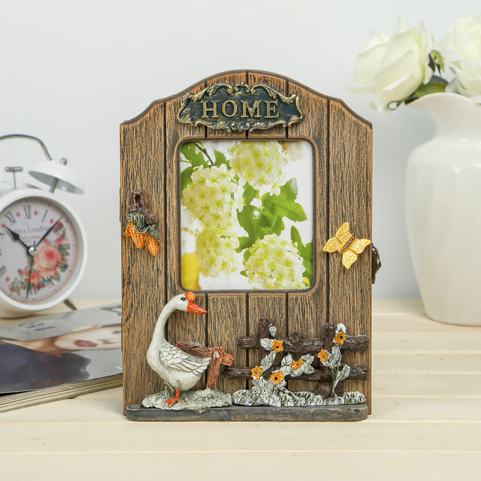Ключница дерево 6 крючков с фоторамкой 10х11,5 см "Гусыня у заборчика" 24,5х17х5 см