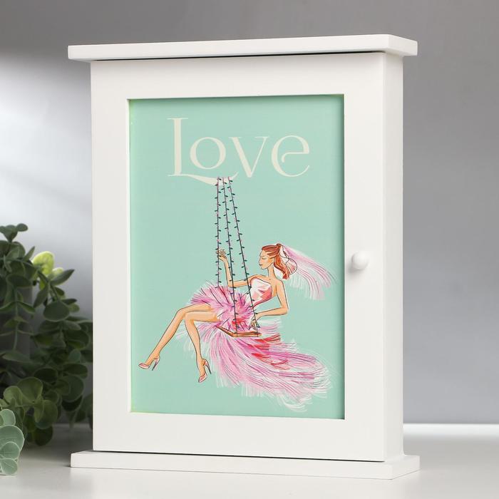 Ключница дерево 6 крючков "Девушка на качелях" белая 28х22х6,5 см