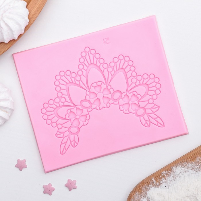 Коврик для айсинга 11,5х9,5х0,4 см "Цветочная диадема"