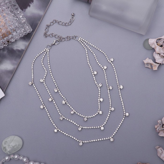 Колье со стразами "Симфония" капли, 3 яруса, цвет белый в серебре