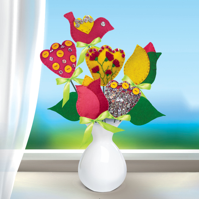 Набор для создания букета из фетра "Тюльпаны" + игла, нитки, лента