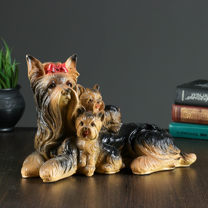 Копилка "Семья терьеров лежа" 29х15х21см