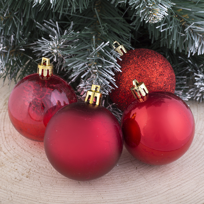 Набор шаров пластик d-5.5 см 20 шт звезда красный микс