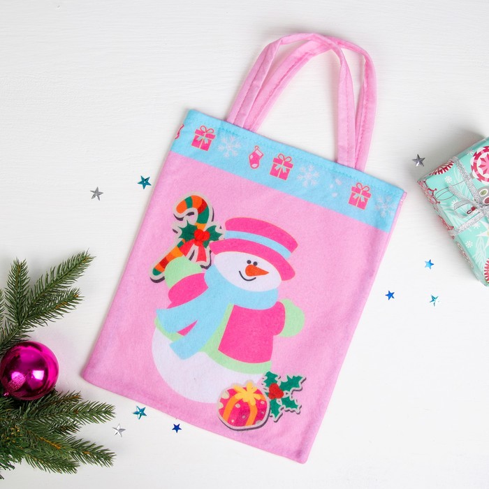 Сумочка "Новогодняя" Снеговик с подарком, размер 24 х 29 см