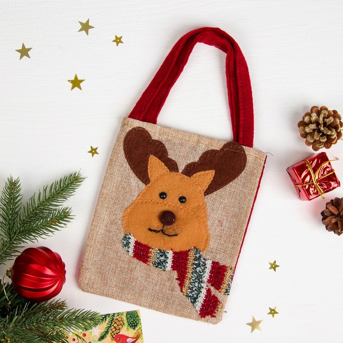 Сумочка "Олень в вязаном шарфе" 19,5 х 17 см