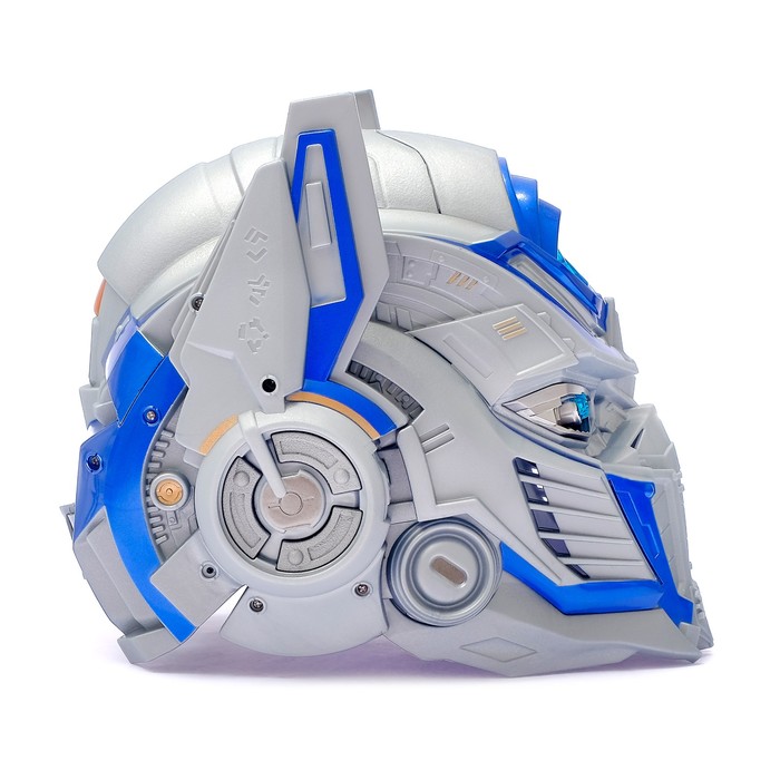 Шлем трансформера «Автобот», световые и звуковые эффекты