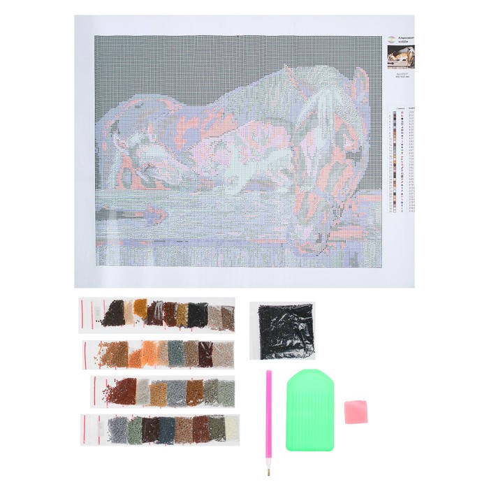 Картина стразами "Лошадь, жеребёнок и рыжий кот"