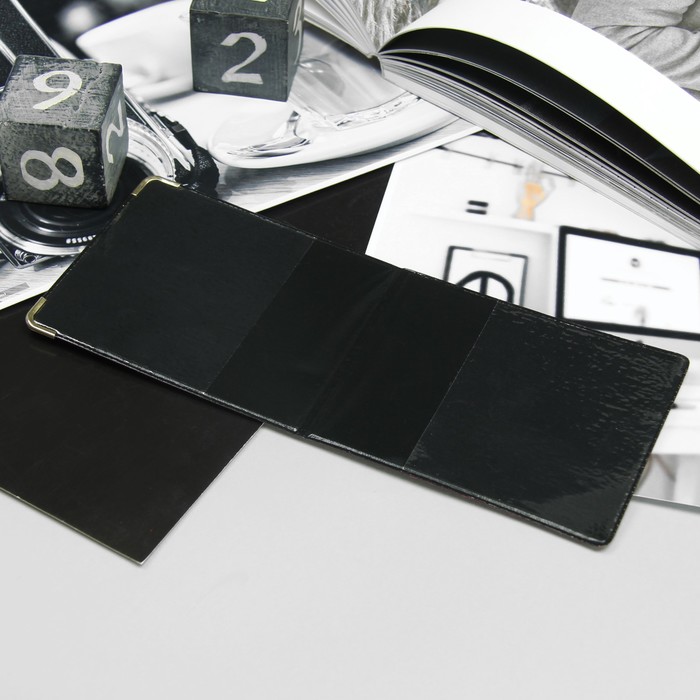 Обложка для удостоверения, тиснение, 2 уголка, МИКС