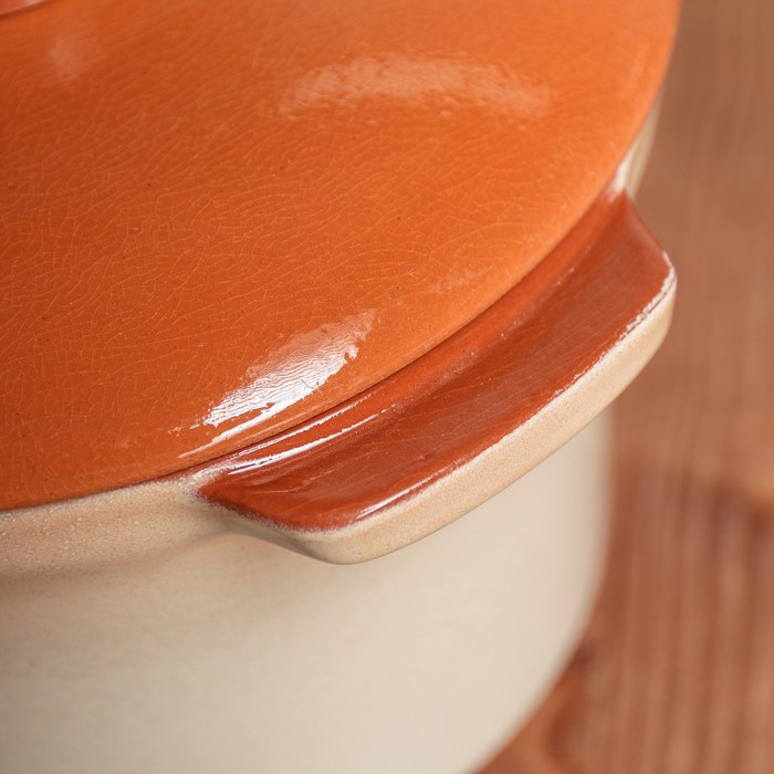 Кастрюля с ручками и крышкой 1 л