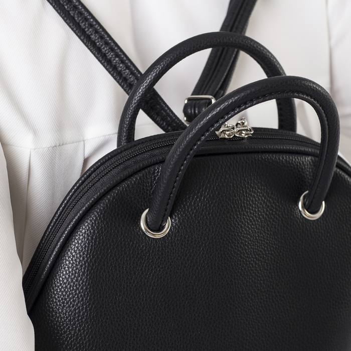 Сумка-рюкзак, 1 отдел на молнии, наружный карман, цвет чёрный